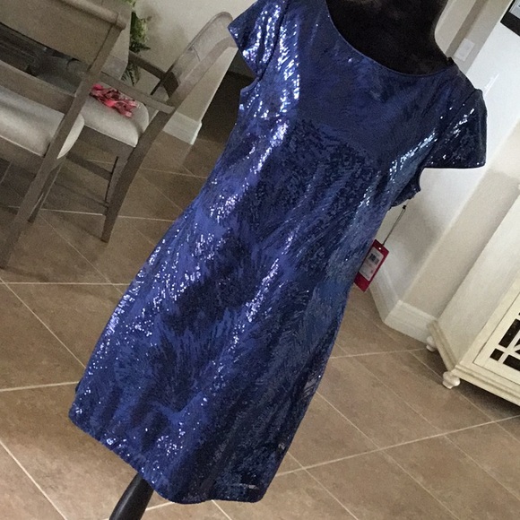 Vince Camuto Dresses & Skirts - Vince Camuto  sequin sheath dress, blue, NWT
